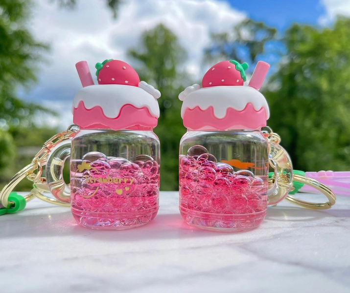 Kawaii Strawberry Sensory Liquid Floating Animal Keychain Cute Boba Milk Tea Fidget Accessory Bag Charm Stress Gift for Kids Gift for Her