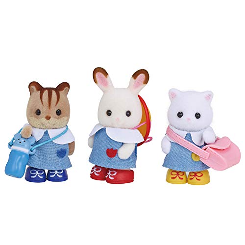 Calico Critters Nursery Friends Set, Collectible Doll Playset with 3 Figures and Accessories Included - Nursery Friends Set