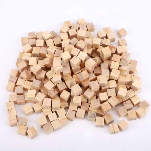 300 Stuks Houten Kubussen, 1cm Onafgewerkte Houten Blokjes Houten Blokken voor Knutselen, Puzzels Maken en Doe-Het-Zelfprojecten