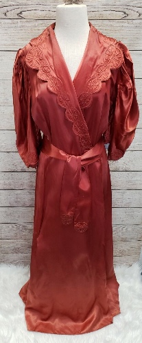 Vintage 1940s Satin Dressing Gown