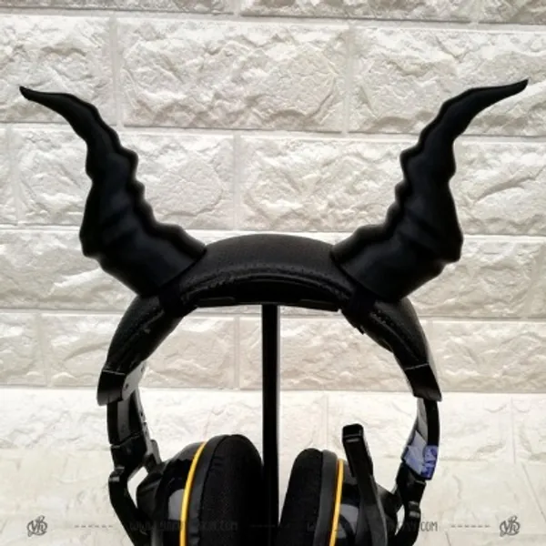 HORNS for Headphones