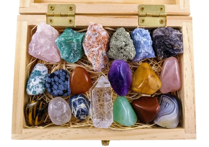 19 Pcs Crystals