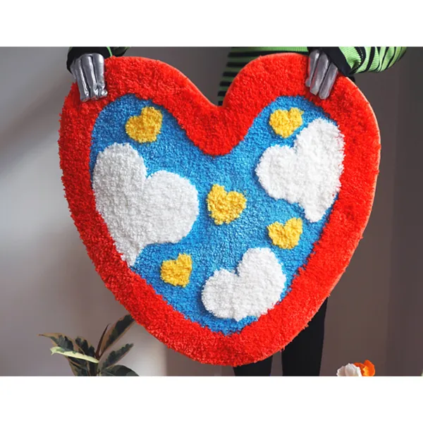 Handmade Heart Tuft Rug