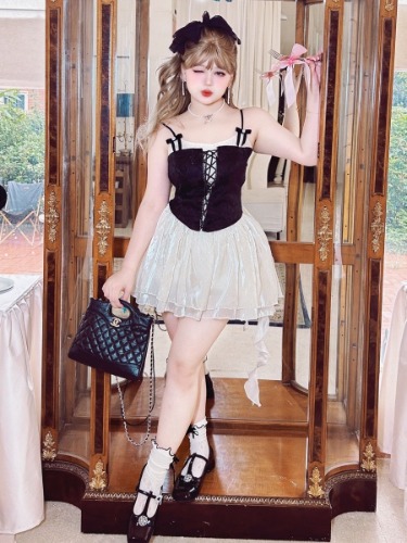 [$35.43]Plus Size Beige Glittering Short Skirt