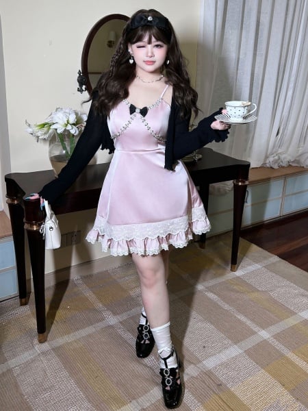[$56.52]Plus Size Glittering Rhinestones Pink High Waist Sweet Dress