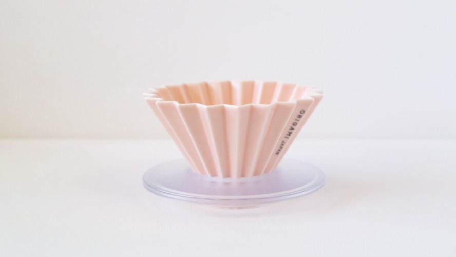 Brewing Bundle: Small Dripper + Filters + Holder | Matte Pink