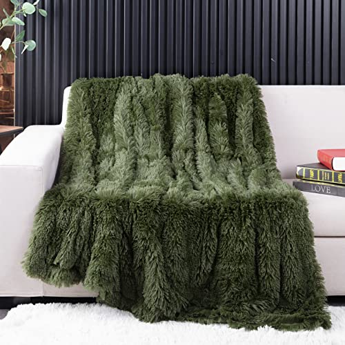 YUSOKI Olive Green Faux Fur Throw Blanket,2 Layers,50" x 60" Cozy Plush Fluffy Blanket Furry Fuzzy Warm Cute Shaggy Blanket for Fall Bed Living Room Décor Baby Women Pet - Olive Green - Throw50" x 60"