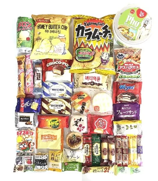 Korean and Japanese Snack Box ( 45 Count) - Variety Assortment of Japanese Snacks and Korean Snacks chips cookie Treats for Kids Children College Students Adult Gift