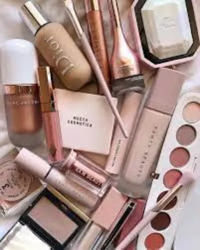 buy me makeup :3