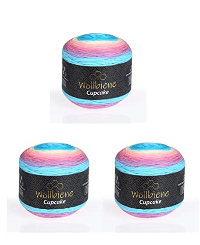 3 yarn Cupcakes pastel rainbow