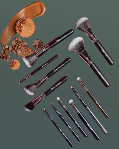 Masterful Collection - Onyx Black