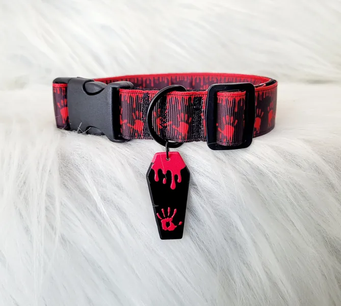 Bloody Hand Dripping Choker | Black Horror Collar, Puppy cosplay, Halloween Necklace Buckle