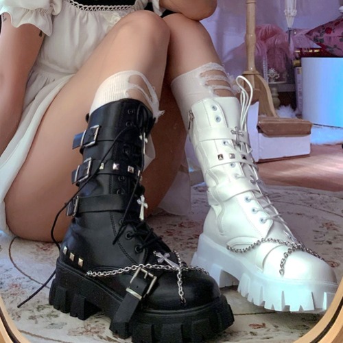 Cross My Heart Combat Boots - Black / 10