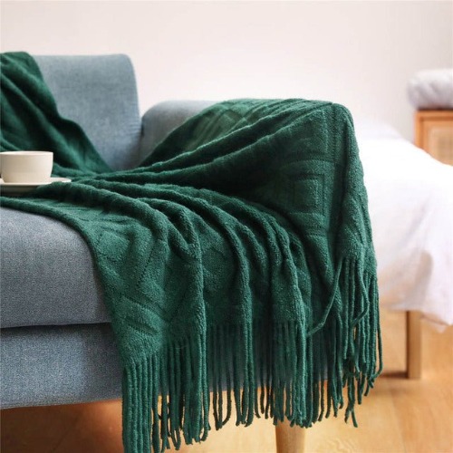 Geometric Knitted Blanket - Green / 50" x 66.9" (127x170cm)