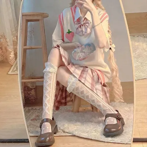 Japanese Lolita ultra-thin female student calf socks glass lace white medium tube socks