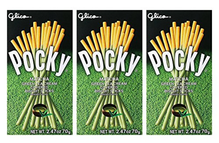 [ 3 Packs ] Glico Pocky Matcha Green Tea 70g x 3 Biscuit Stick - Green Tea - 2.47 Ounce (Pack of 3)