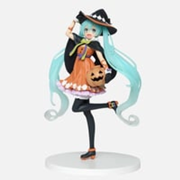 Hatsune Miku - 2nd Season Prize Figure (Autumn Ver.) | Crunchyroll store