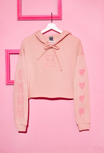 HEARTS FOR ALL Crop Hoodie | M