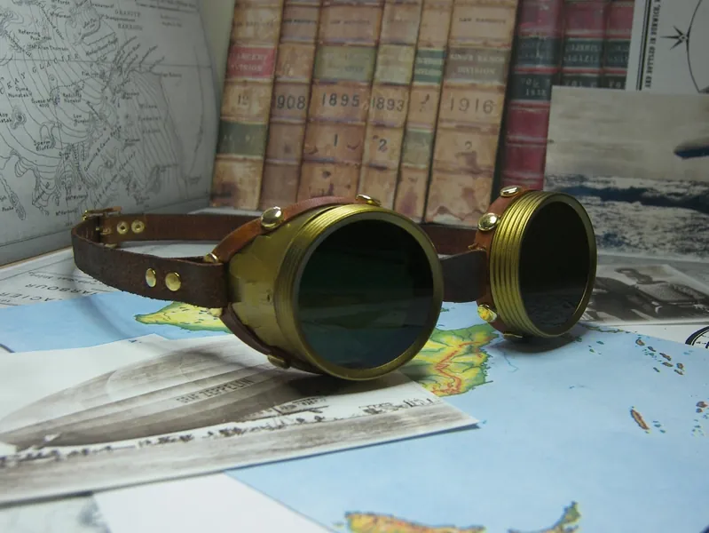 Goggles, Real leather with a choice of colours and lenses, ideal for Steampunk, Cosplay, LARP