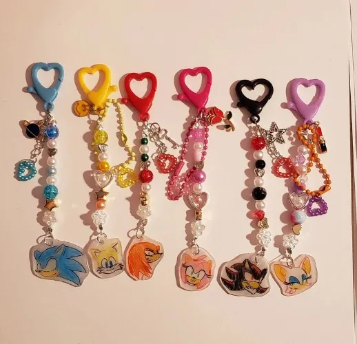 Sonic the hedgehog - Shadow, Knuckles, Tails, Amy, Rouge keychains/ charms / dainty gift for her, him, us