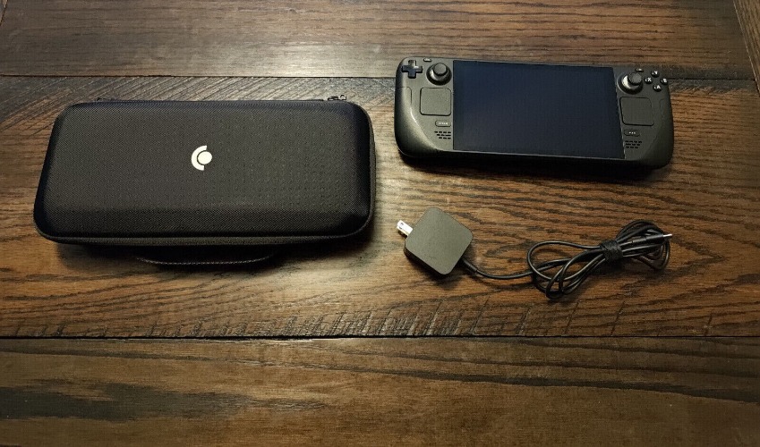 Steam Deck - 512GB LED w/ Original Charger &amp; Case