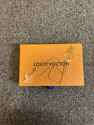 Louis Vuitton Iconic Necklace Authentic