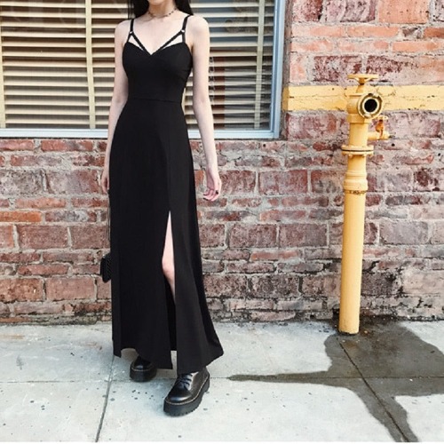 'Sky' Black Gothic Maxi Dress - black / M