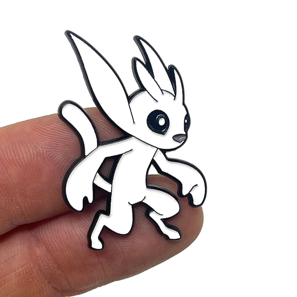 Ori and the Blind Forest, Ori 1.5” enamel pin and magnet, available as glow-in-the-dark or without glow - retro game art - retro gaming pin