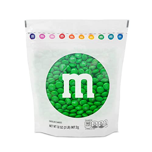 M&M’S Green Milk Chocolate Candy, 2lbs of M&M'S in Resealable Pack for Candy Bars, St. Patrick's Day Parties, Birthdays, Graduations, Dessert Tables & DIY Party Favors - Green - 2 Pound