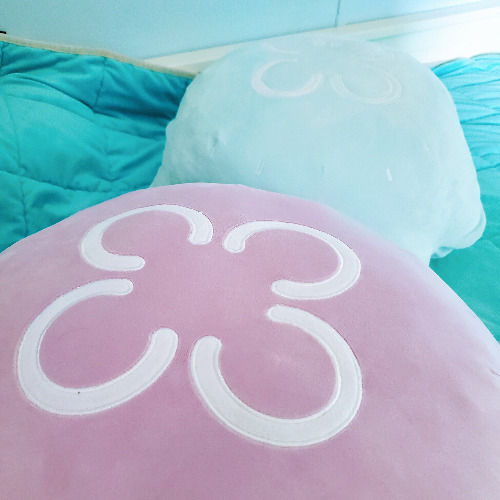 Moon Jelly Plushes - Jumbo (18 inches) / Purple