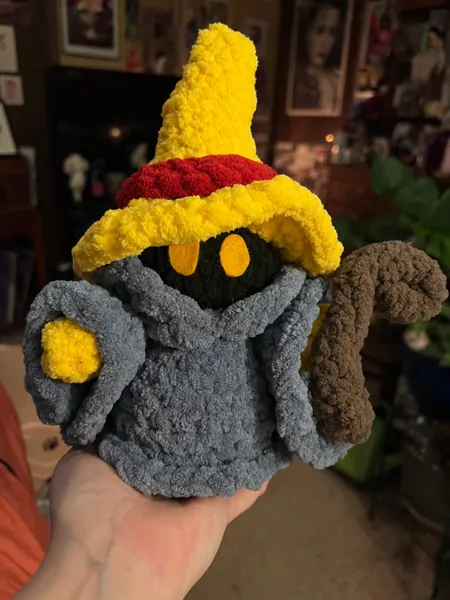 Vivi The Mage Plush