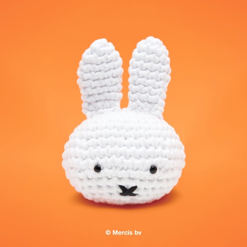 Miffy Crochet Kit | With crochet hook