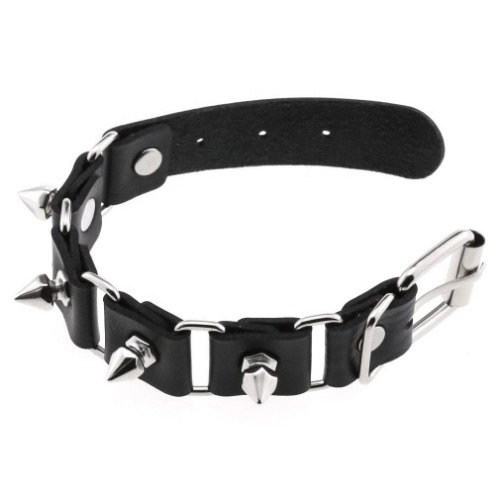 Gothic Spike Rivet Bracelet - Black / One Size: 25cm