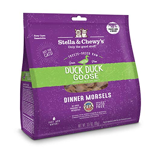 Stella & Chewy's Freeze-Dried Raw Duck Duck Goose Dinner Morsels Cat Food, 3.5 oz. Bag, Freeze-Dried Raw Cat Dinner Morsels - Duck - 3.5 Ounce (Pack of 1)