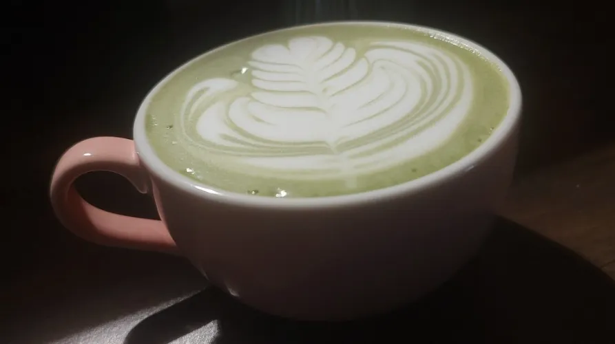 GIVE DA BUNNY TEA LATTE 🐇