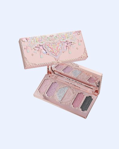 Butterfly Cloud Collar Embossed Six-Color Makeup Palette | 02 Cloud Attire