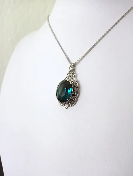 Emerald Gothic Necklace, Green crystal Gothic Jewelry, Silver Filigree necklace pendant