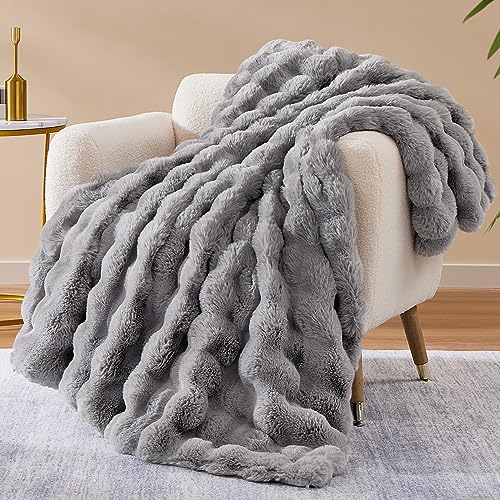 CozyBloom Luxury Soft Faux Fur Throw Blanket for Couch, Decorative Cozy Plush Long Shaggy Fluffy Blanket, Grey Solid Comfy Fleece Furry Blanket, Reversible Puffy Thick Warm Blanket for Winter, 50"X60"