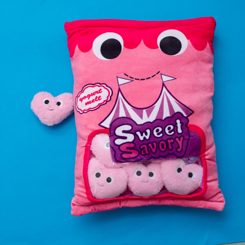 Cheesy Puffs Snack Bags (4 Colors) - 18″ / 48cm / Yogurt Melt