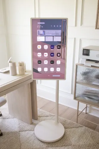 LG StanbyME 27ART10AKPL Portable and Wireless Screen on a Stand with 3 Hour Battery, 27-Inch