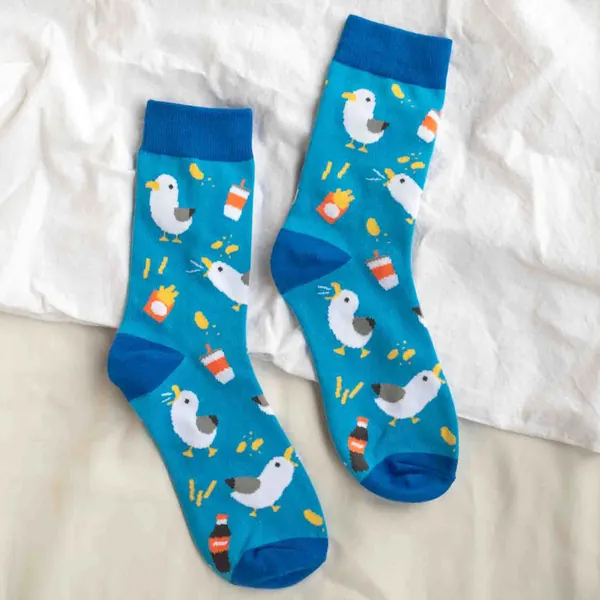Seagulls and snacks crew socks