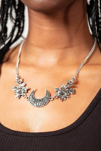 Lunar Rose Necklace | One Size / Silver / 100% Metal Alloy