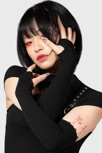 Elvyne Gloves | One Size / Black / 82% Viscose 16% Polyamide 2% Elastane