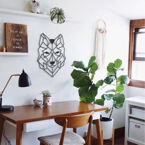 Wolf - 65cm x 90cm (25.5"x35.4")