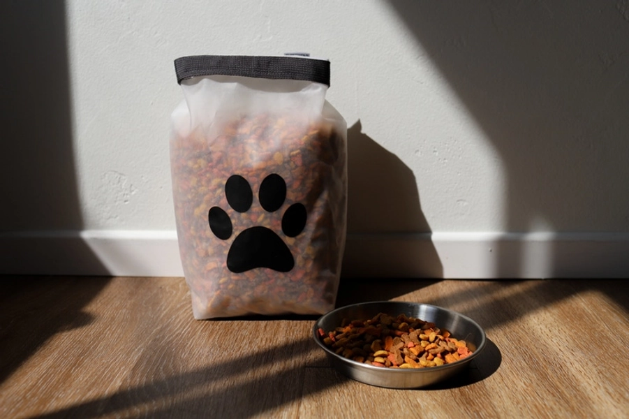 14-Cup Pet Food Storage Bag