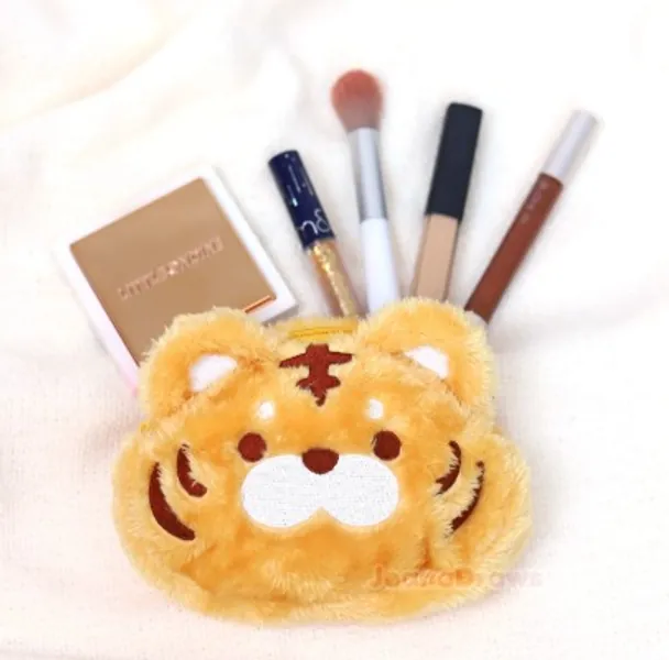 Tiger Pouch