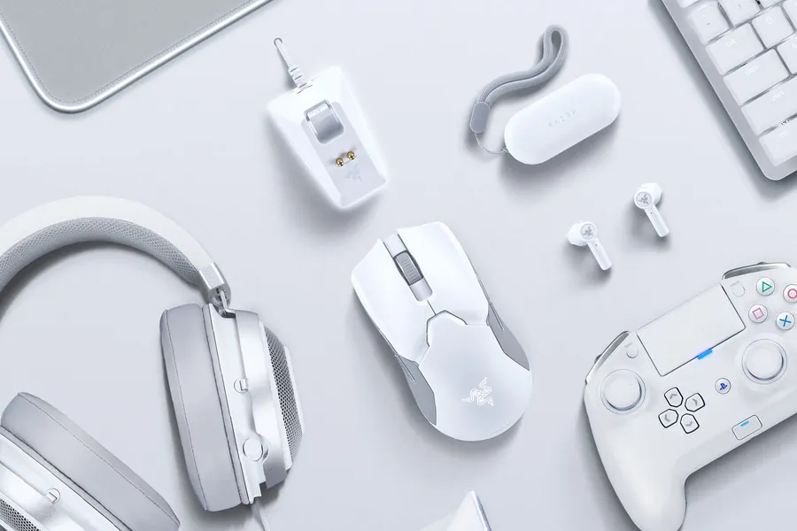 Razer Viper Ultimate with Charging Dock - Mercury