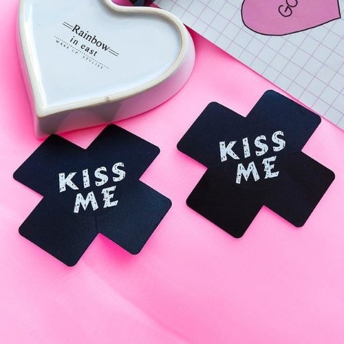 Naughty Nipple Covers - Black/White Kiss Me