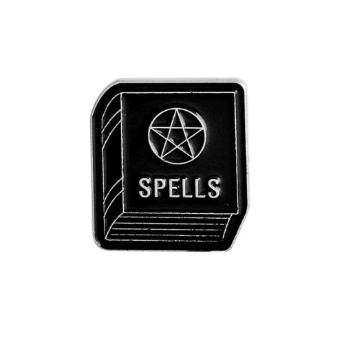 Rituals dark witchy pins - SPELL BOOK