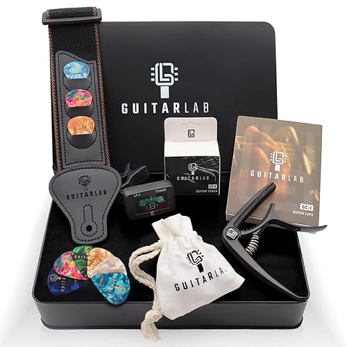 Guitar Lab Gitarrenzubehör Geschenkbox | Gitarrenplektren-Dose, Gitarrengurt, Kapodaster, elektronisches Stimmgerät | Perfekt für Gitarrenliebhaber Geschenke